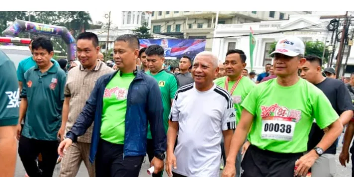 Wagubsu Lepas Ribuan Peserta Fun Run 5K HUT Ke 81 TNI