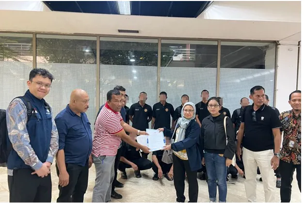 KRI Songkhla Bantu Pulangkan 13 Nelayan Aceh
