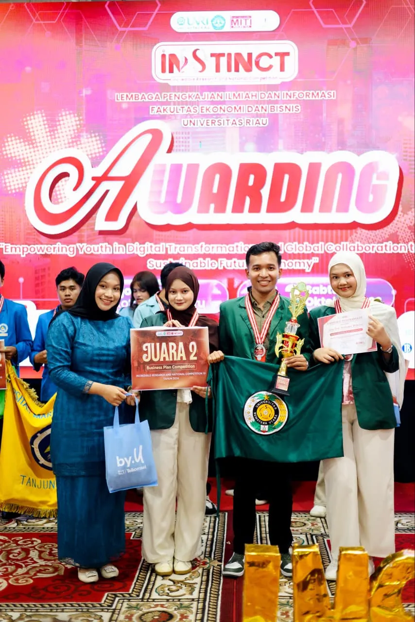 Mahasiswa Vokasi USU Raih Dua Prestasi INSTINCT 10 di Universitas Riau 2026