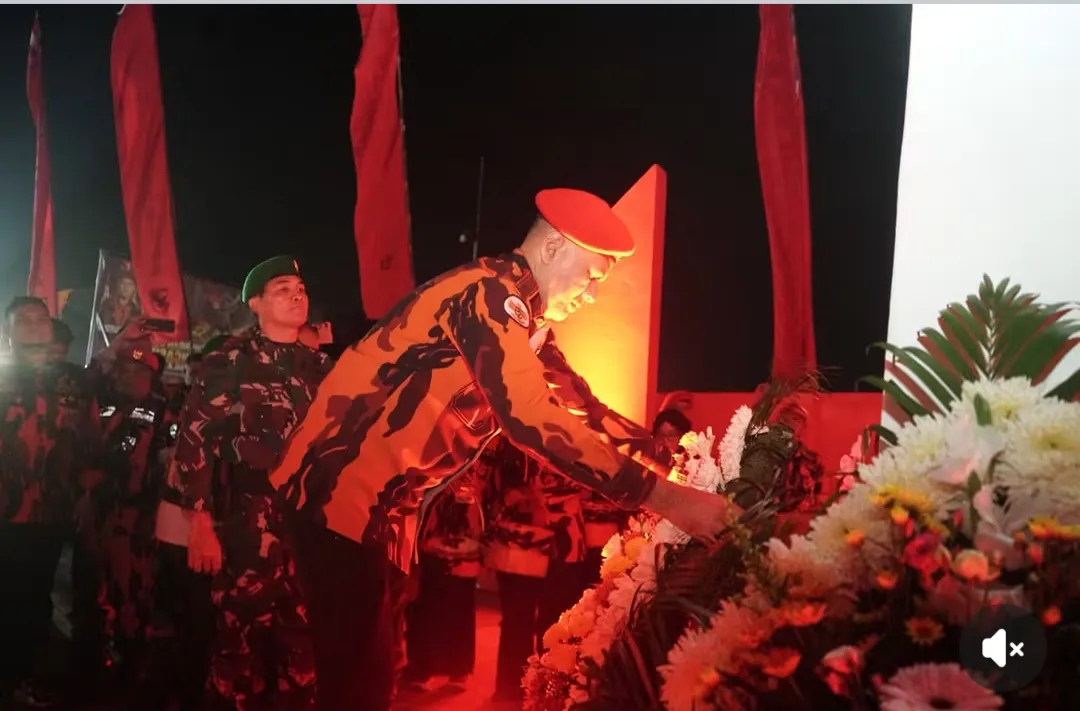 MPW PP Sumut Gelar Malam Renungan Suci di Bawah Tugu Pahlawan Ampera