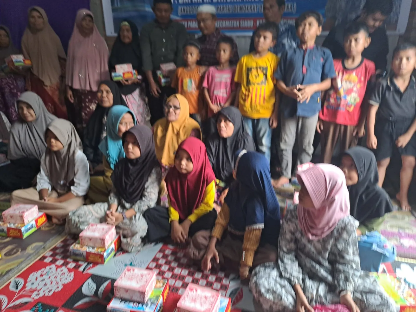 Santuni 22 Anak Yatim, Binsar Nasution Gelar Reses III di Desa Pintu Padang Julu Siabu