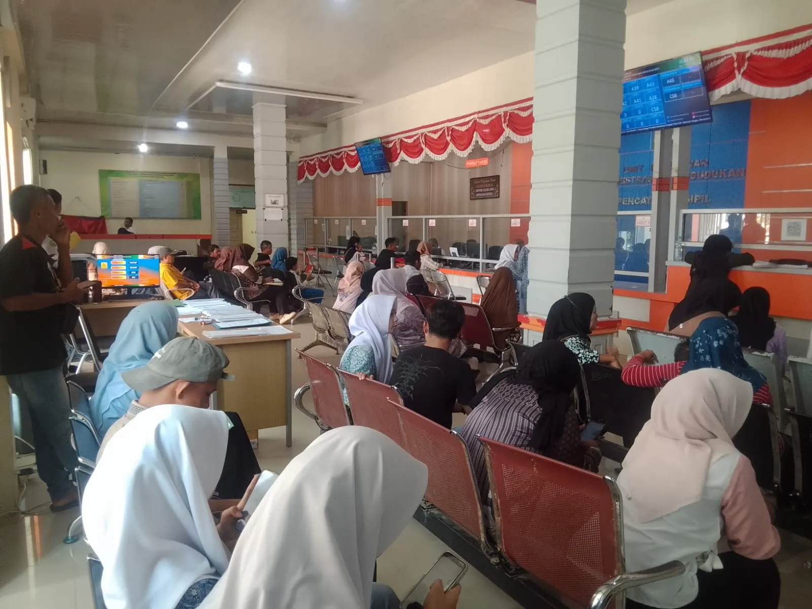 Percepat IKD, Disdukcapil Aceh Tamiang Sosialisasi ke TNI, Polri, dan Masyarakat