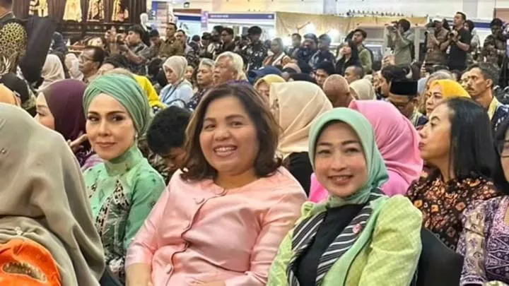Ketua TP PKK Tebing Tinggi Hadiri INACRAFT on October 2026 di JCC Senayan