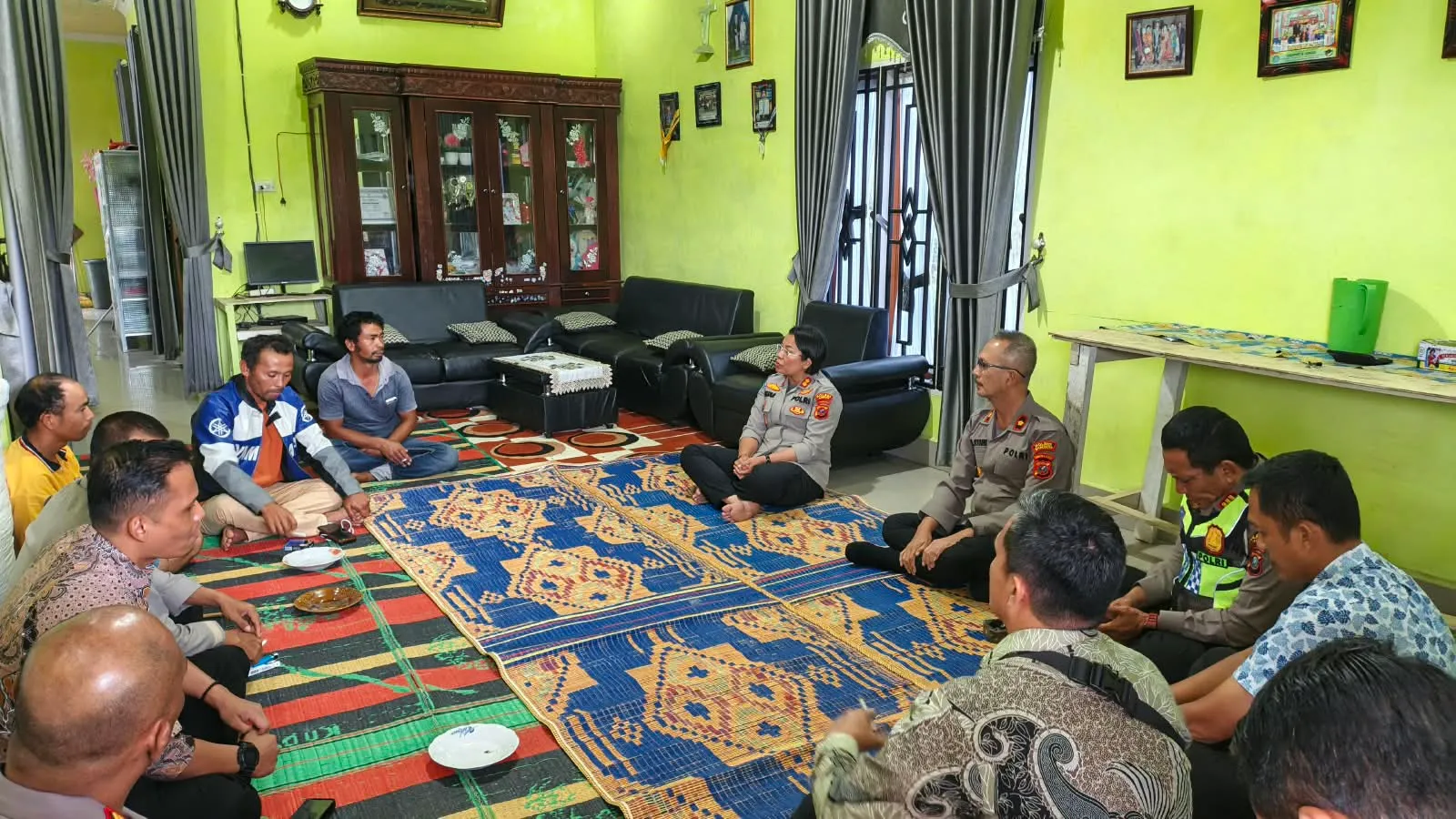 Kapolres Samosir Minta Maaf Langsung ke Keluarga Romanto Nadeak