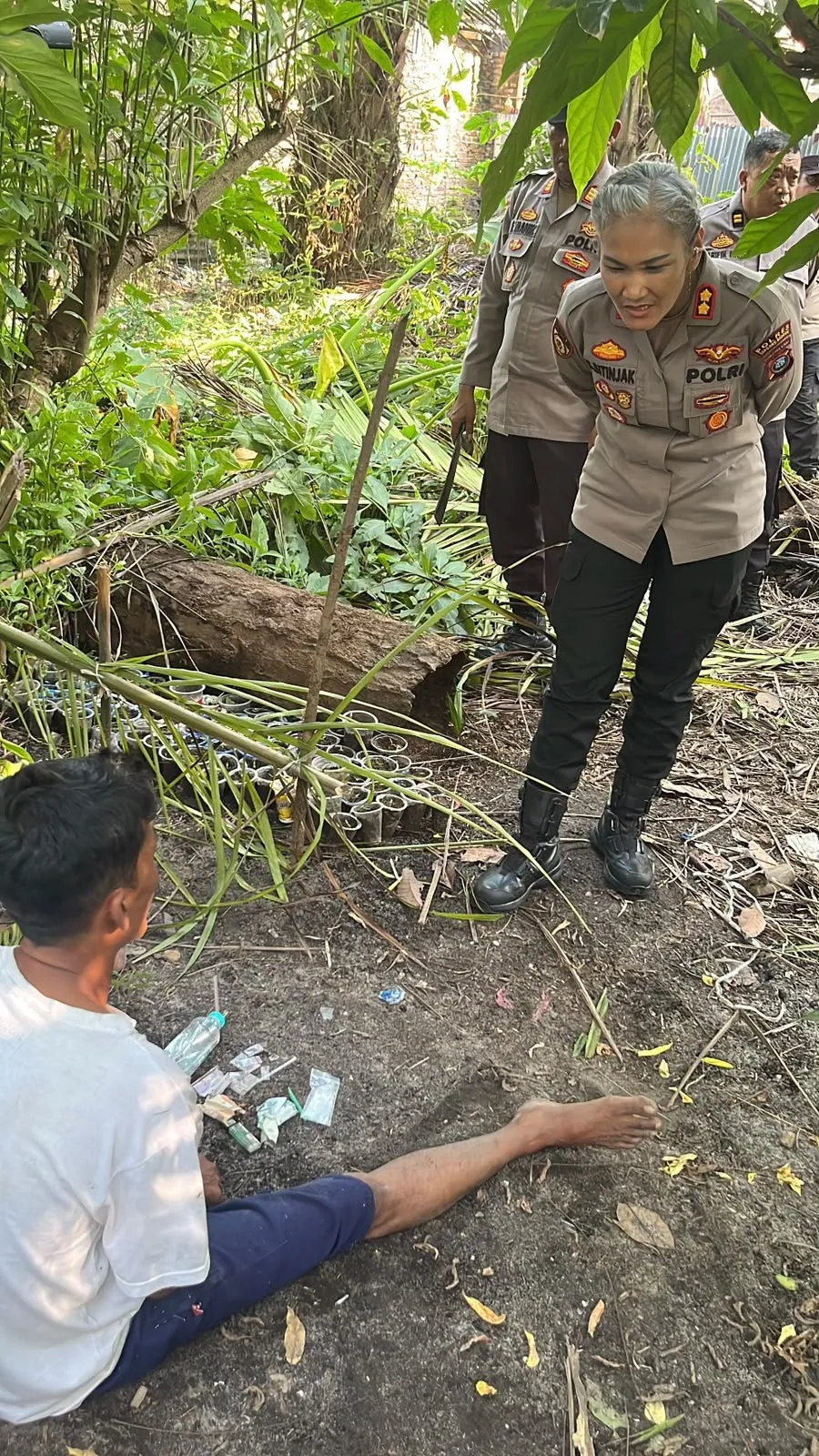 Kapolres Sergai Pimpin Langsung Gerebek Sarang Narkoba di Pantai Cermin