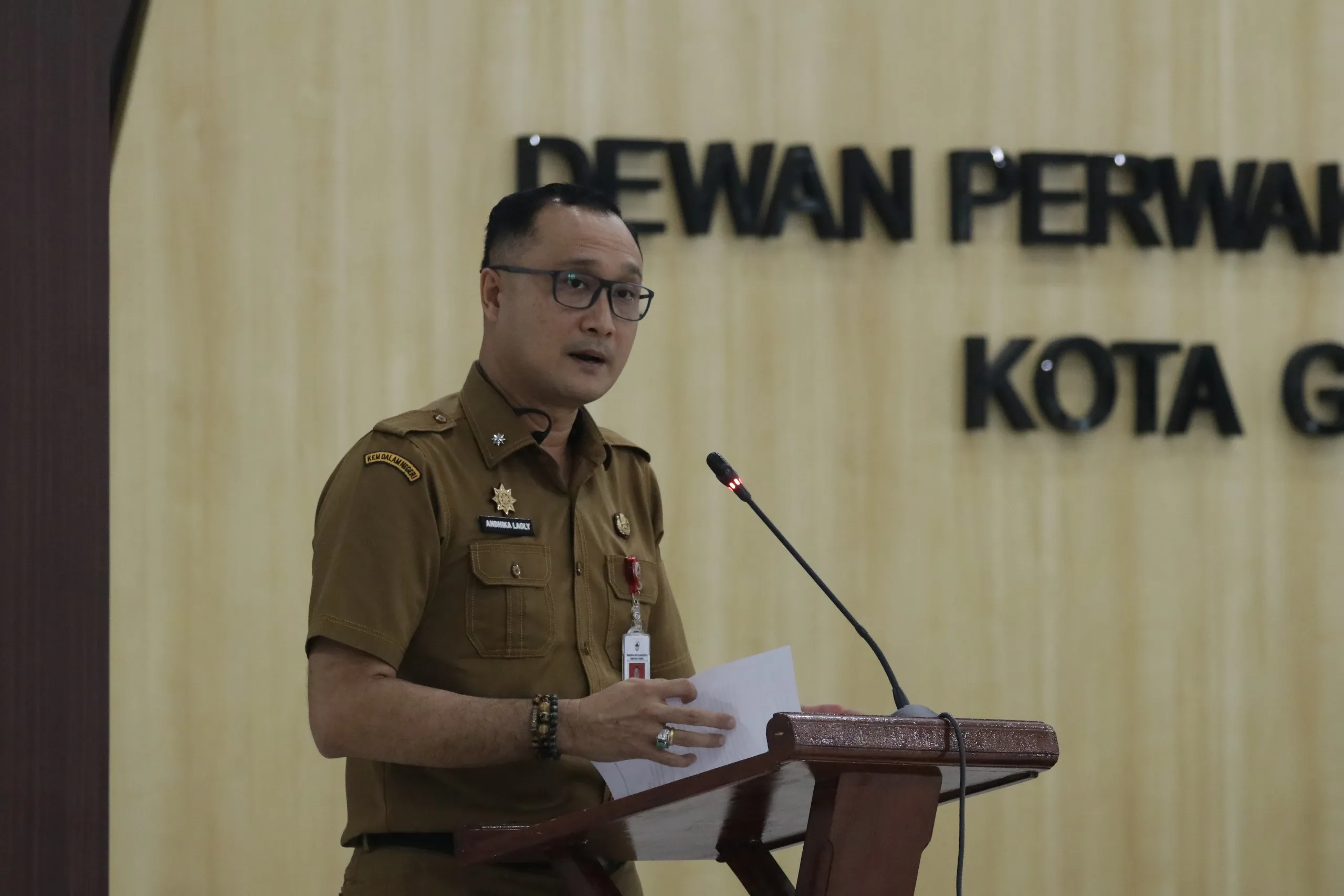 Jawab Pandangan Fraksi DPRD, Pemko Gunungsitoli Matangkan Persiapan Pilkades Serentak 2027