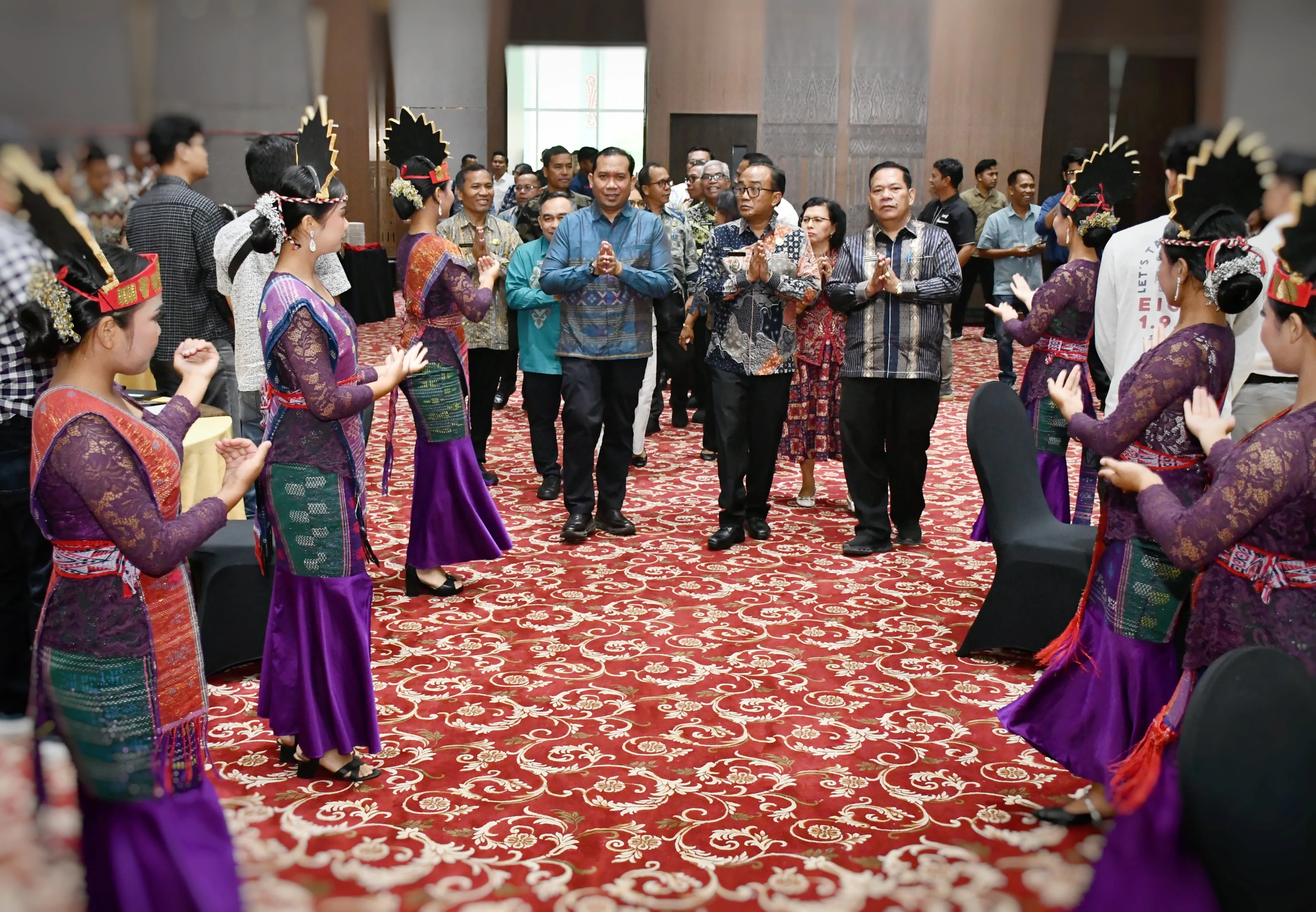 Pemkab Samosir Dorong Pariwisata Berkelanjutan Lewat Sinergi Investasi, CSR dan UMKM