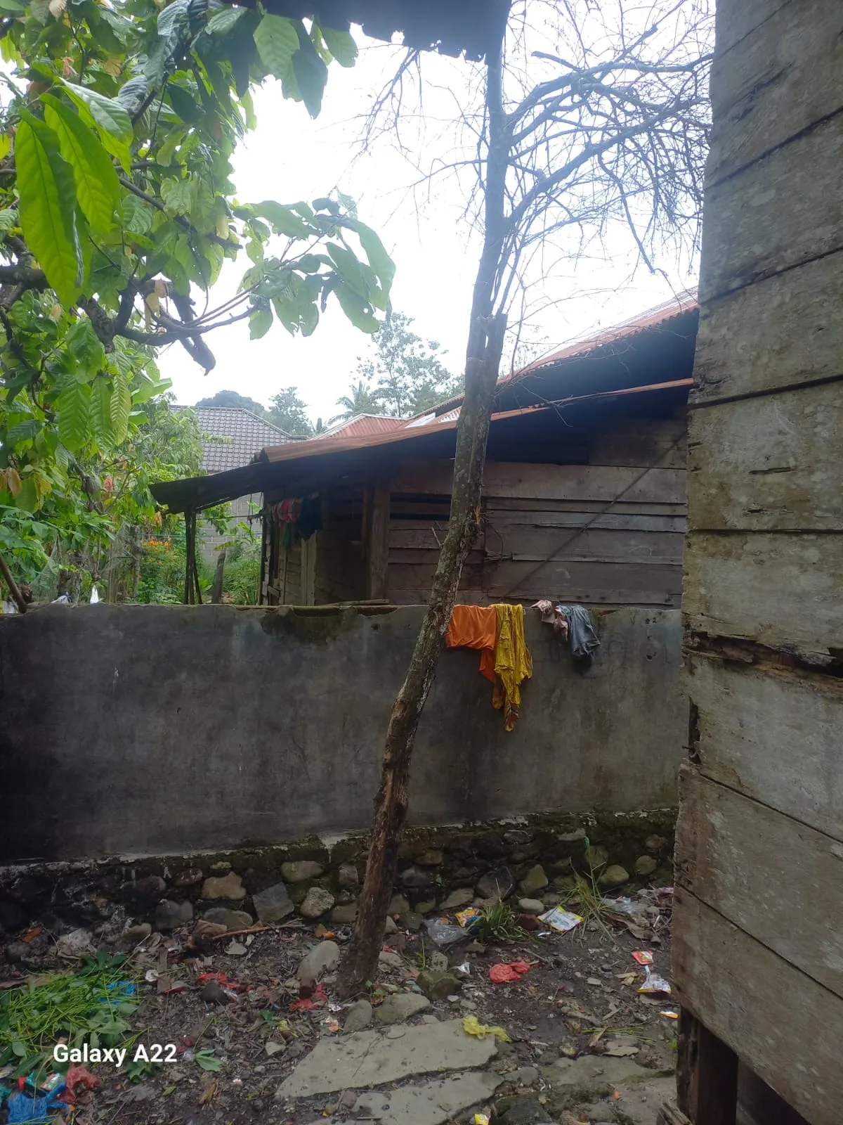 Siswi Kelas II SD Tewas Gantung Diri