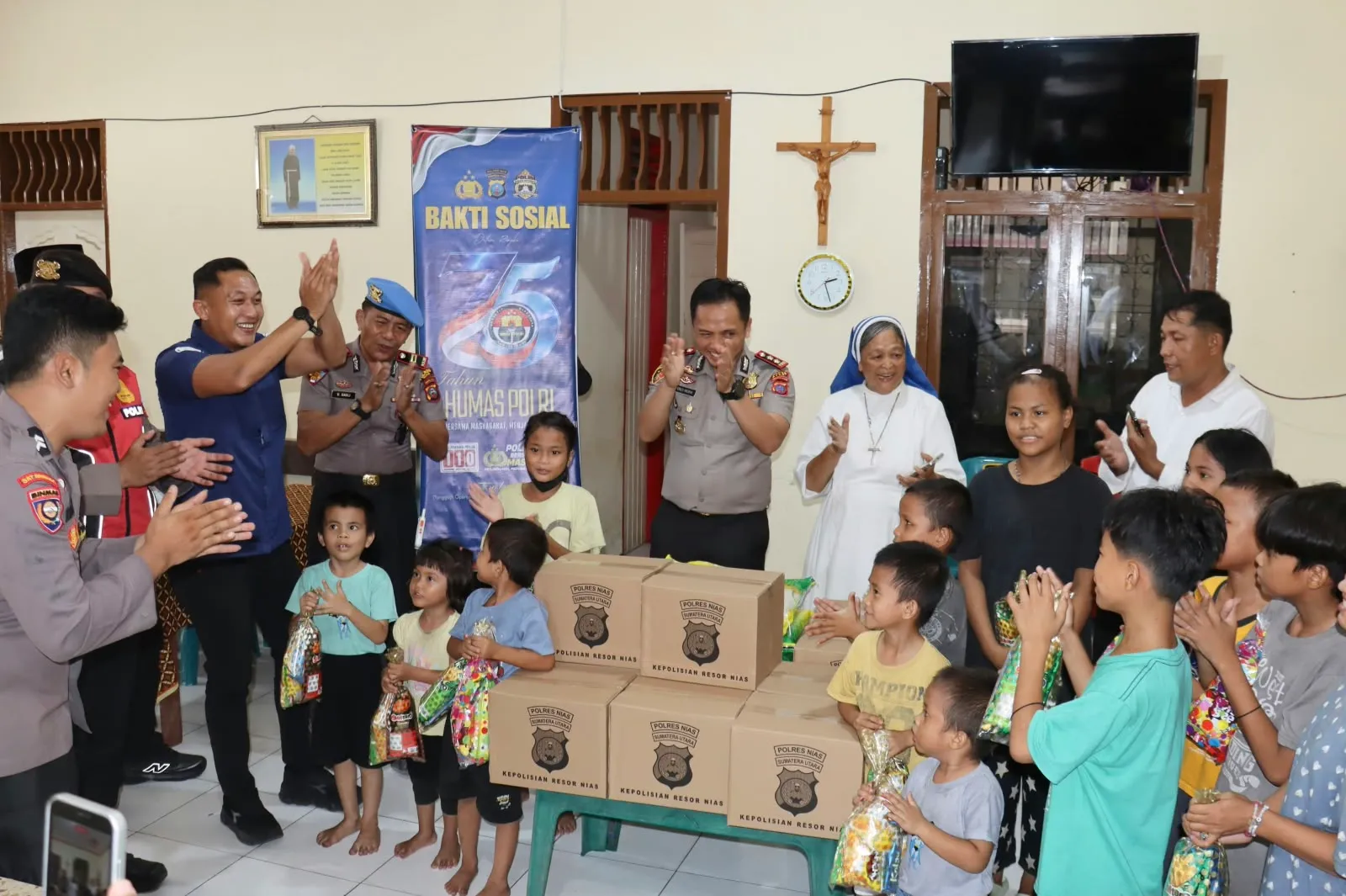 Sambut Hari Jadi Ke 57 Humas Polri, Polres Nias Berbagi Kasih Gelar Donor Darah