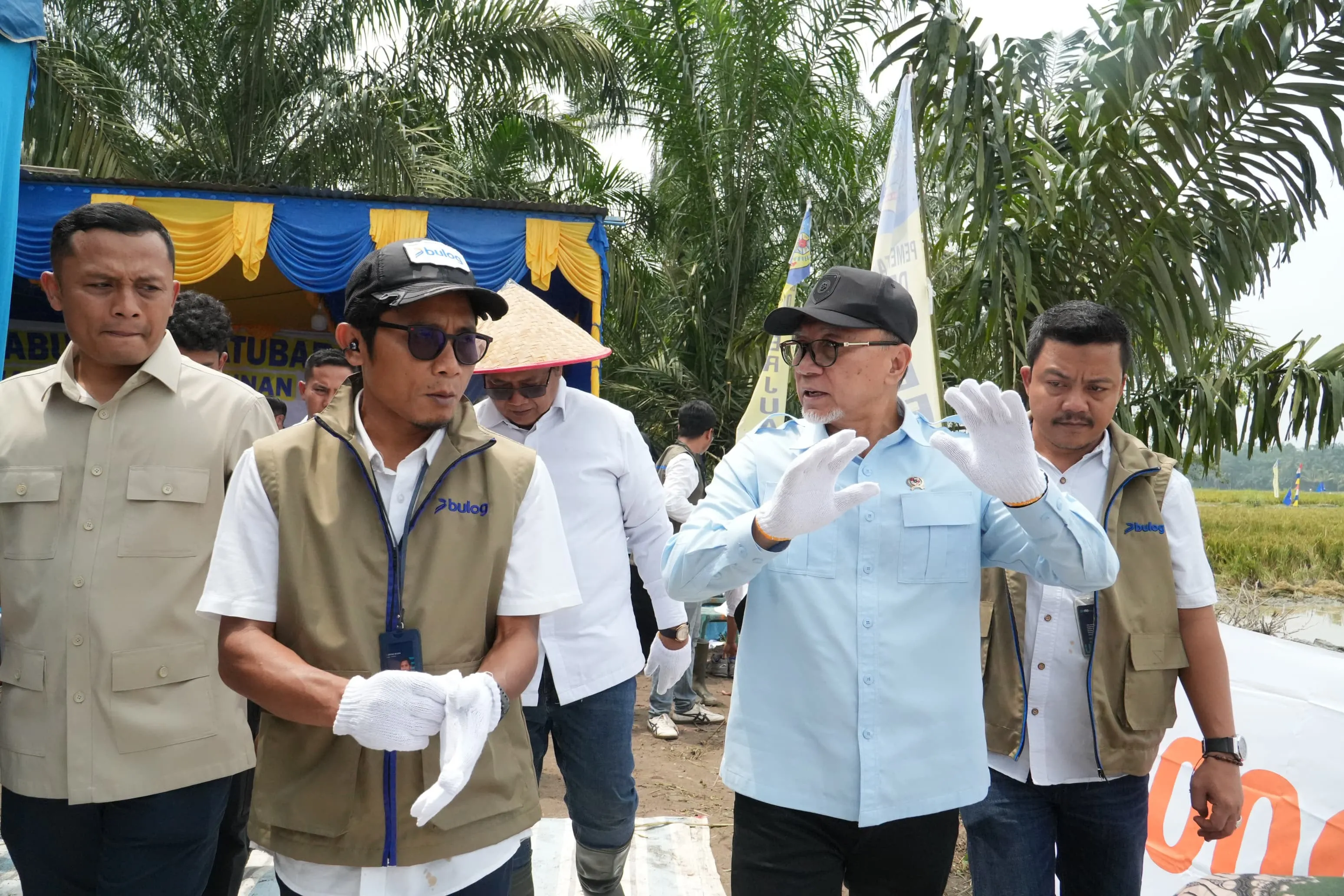 Bulog Bersama Menko Pangan Luncurkan Bantuan Pangan Dan Tambahan SPHP Di Asahan