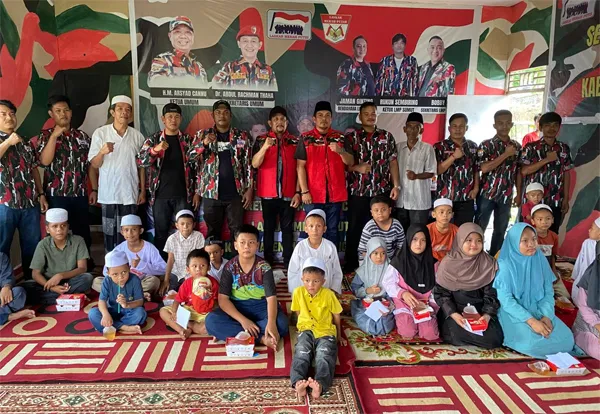 Laskar Merah Putih Cabang Mandailing Natal Santuni Anak Yatim