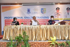 Bupati Batubara: Profesional English Training Tingkatkan Kinerja PNS
