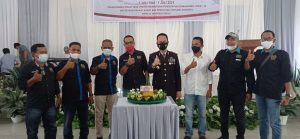 HUT Bhayangkara ke-75, PWI Beri Suprise Kapolres Aceh Tamiang
