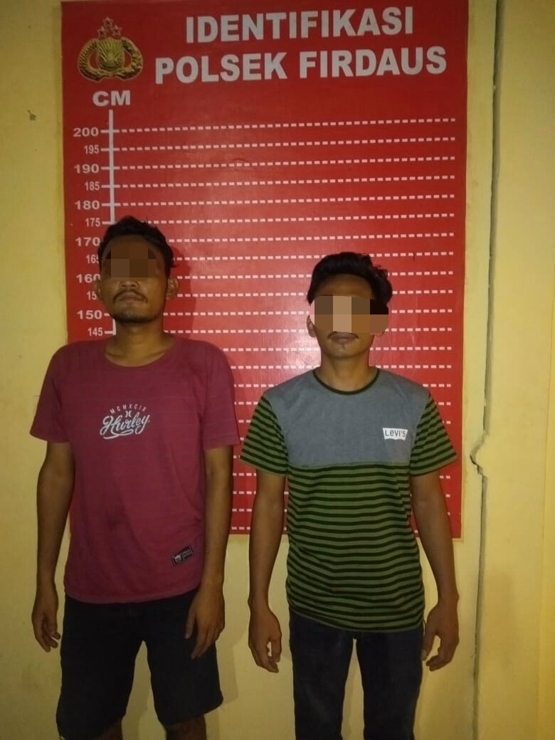 Unit Reskrim Polsek Firduas, tangkap pelaku pengroyokan di Desa Gempolan,  Kecamatan Sei Bamban,  Minggu (11/07/2021). Beritasore/Azwen Fadley
