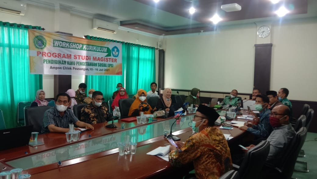 Peserta Workshop Kurikulum Prodi IPS Pascasarjana Universitas Almuslim Peusangan Bireuen.beritasore/Rizal Jibro