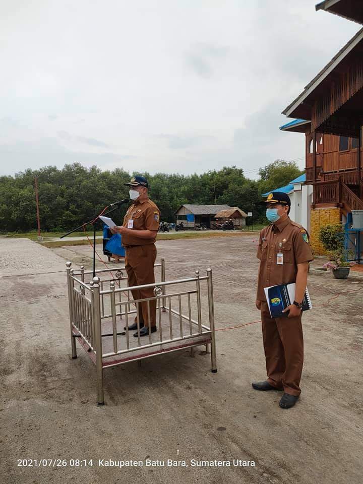 Apel Zona IV dipimpin Kepala Dinas Komunikasi dan Informasi Kab. Batubara Andri Rahadian AP dihalaman Kantor Camat Limapuluh Pesisir, Senin (26/7/2021).beritasore/Alirsyah