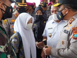 Kapoldasu Dan  Kabinda BIN Tinjau Vaksinasi Langkat