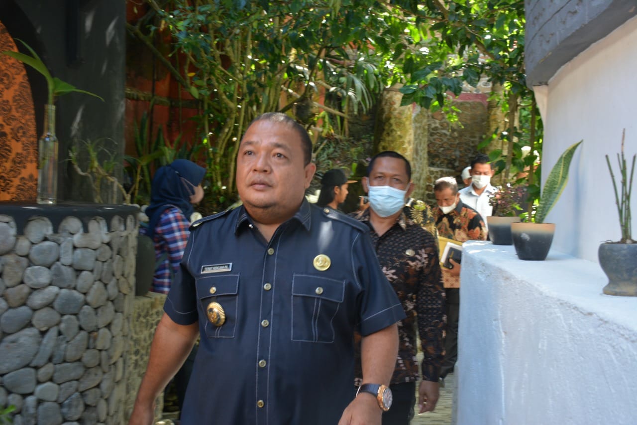 Bupati Langkat Terbit Rencana PA meninjau langsung kawasan wisata Bukit Lawang dan Tangkahan di Kabupaten Langkat, Kamis (18/11/2021). beritasore/ist