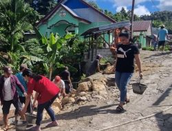 Purim Putri Dachi Bantu Jalan Longsor 3 Desa