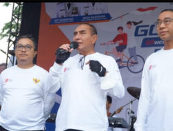 Gubsu Lepas Peserta Go Sehat Bank Sumut