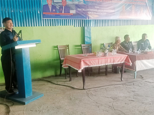 Ketua DPRt Desa Sumber Melati Diski Laisi Ginting SKM.M.AP saat memberikan kata sambutan saat rapat Konsolidasi Partai Nasdem Kec.Sunggal Deli Serdang, Sabtu (27/8/2022). Beritasore/ Muslim Lubis