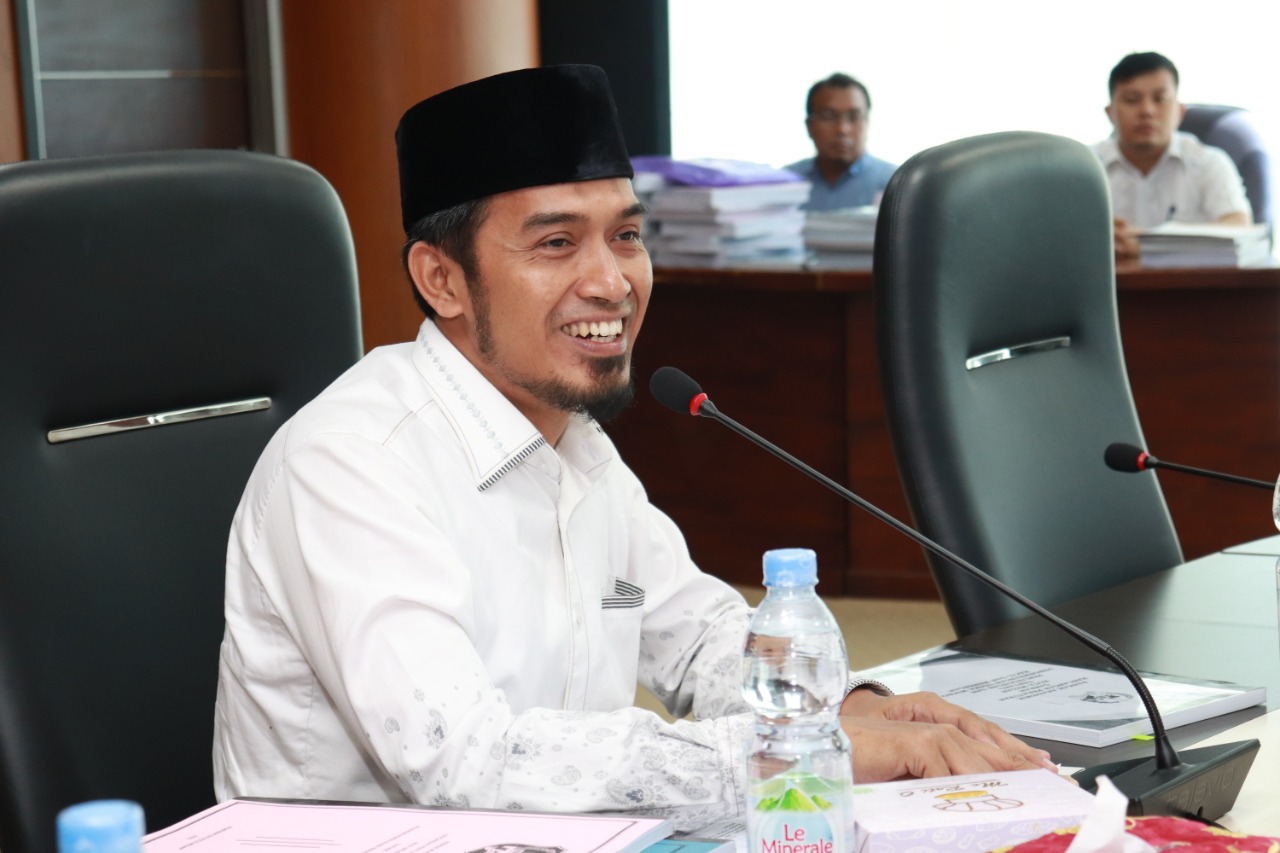 Anggota Badan Pembentukan Peraturan Daerah (Bapemperda) Dr. Rudiawan Sitorus