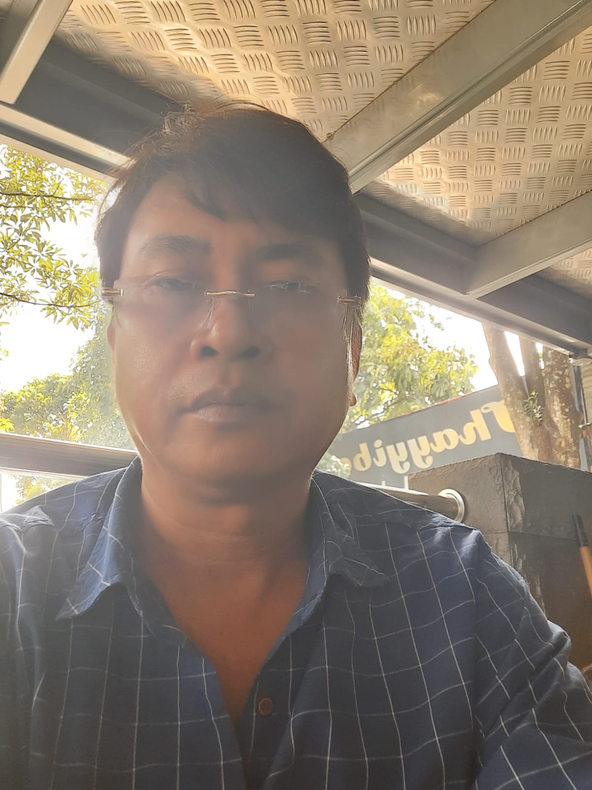 Ketua DPC Pejuang Bravo Victor Octovianus S,SH