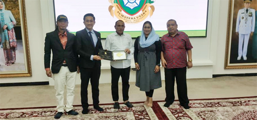 Gubsu Edy Rahmayadi bersama investor Malaysia di Rumah Dinas Gubsu Jalan Sudirman Medan Kamis (1/9/2022). beritasore/ist