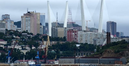 Pemandangan umum kota Vladivostok pada 5 Sep 2022. (AFP)