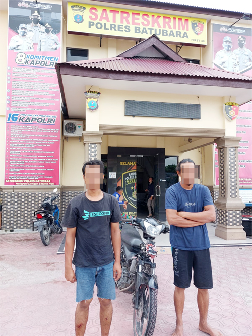 Tim Opsnal Unit Resum Satreskrim Polres Batubara Tangkap Terduga pelaku pencurian sepeda motor di Kecamatan Lima Puluh Kamis (15/9/2022). beritasore/alirsyah