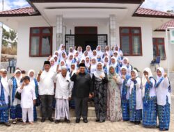 Bupati Tapsel Ajak Kaum Ibu Tingkatkan Taraf Hidup Lewat Bertani