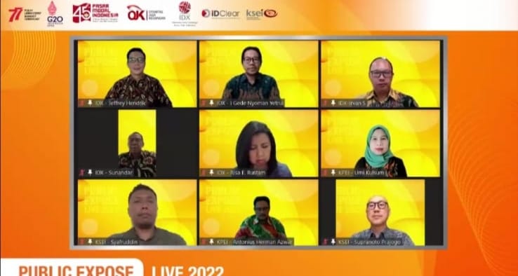 Direktur Pengembangan BEI Jeffrey Hendrik (atas kiri) bersama pembicara lainnya pada Pubex Live 3022 secara virtual Senin (12/9). beritasore/laswie wakid