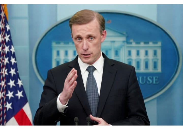 "Jika Rusia melewati garis , akan ada konsekuensi bencana bagi Rusia. Amerika Serikat akan merespons dengan tegas," kata Penasihat Keamanan Nasional AS Jake Sullivan (rtr)