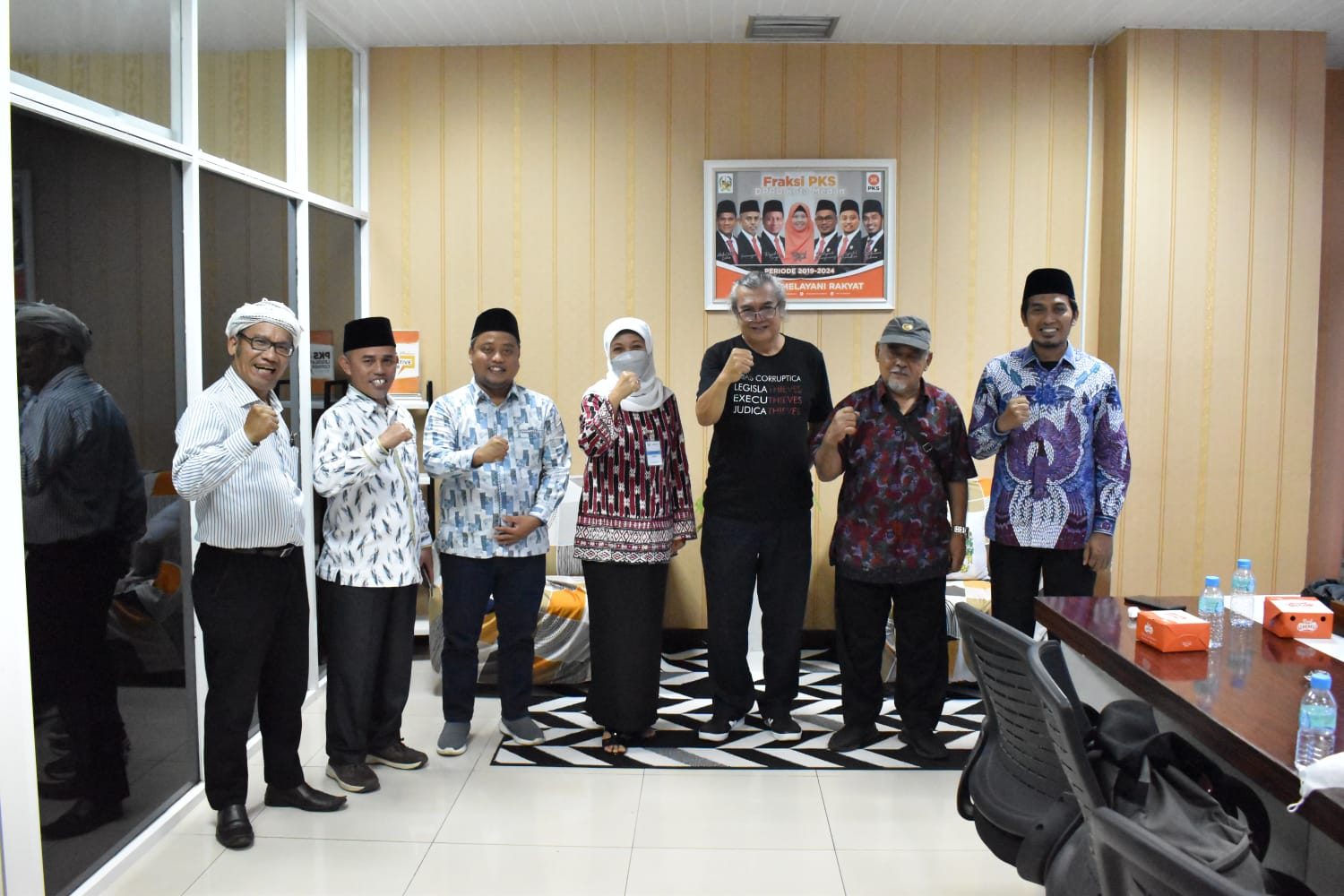 Dr. Rudiawan Sitorus, M. Pem. I yang juga Wakil Ketua Komisi IV dalam pertemuan dengan Koalisi Masyarakat Sipil Medan-Sumut Peduli Lapangan Merdeka di ruang Rapat, Fraksi PKS, Senin (26/09/2022). Beritasore/ist