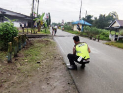 Kereta Api Barang Sambar Mopen