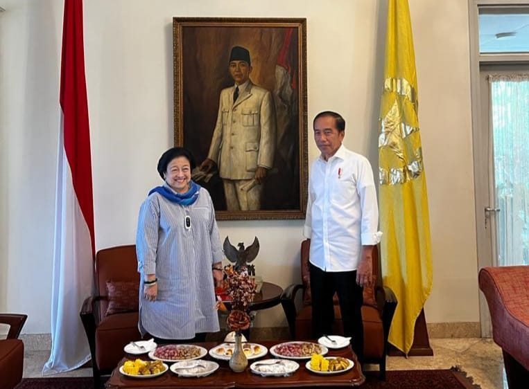 Presiden RI Kelima megawati Soekarnoputri bertemu Presiden Joko Widodo di Bau Tulis, Sabtu (8/9/2022).beritasore/ist