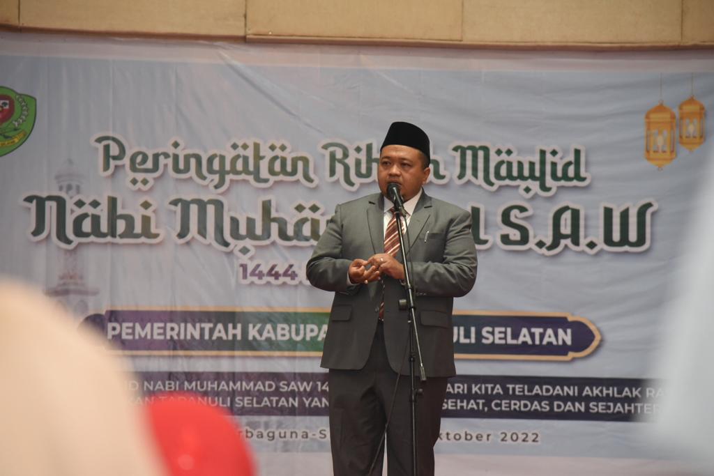 Perayaan Maulid Nabi Muhammad SAW 1444 H/2022 M Tingkat Kabupaten Tapsel, di Gedung Serba Guna Sarasi, Komplek Perkantoran Pemkab Tapsel, Jalan Prof Lafran Pane, Sipirok, Jumat (28/10).beritasore/Birong RT