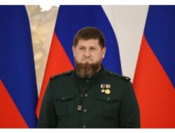 Lawan Ukraina, Ramzam Kadyrov Kirim Tiga Putranya Digaris Depan