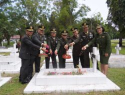 Jelang HUT Ke-77 TNI, Jajaran TNI Wilayah Siantar Dan Simalungun Ziarah Di TMP