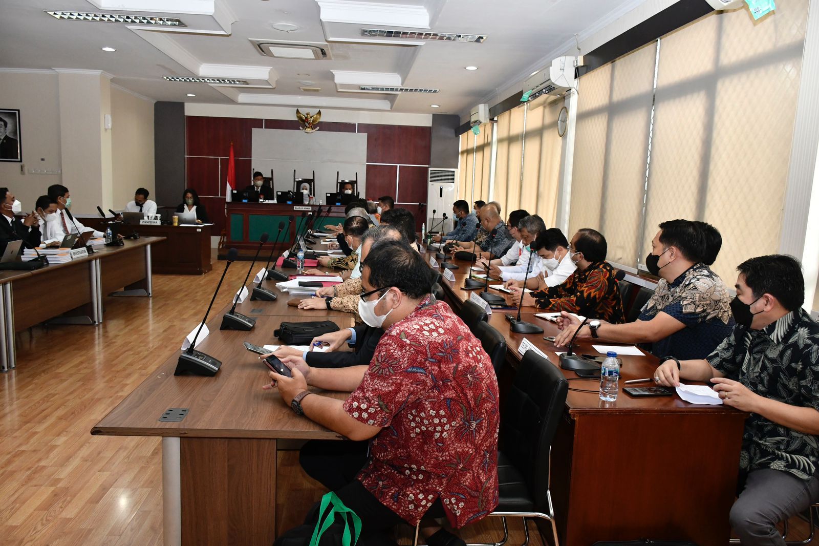 Majelis hakim KPPU melakukan pemeriksaan perkara Migor di Jakarta Kamis (20/10/2022. Beritasore/ist