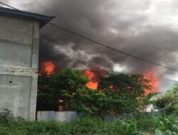 1 Unit Rumah Semi Permanen Hangus Terbakar Di Sihitang