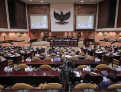 Kemkominfo Diingatkan Patuhi Keputusan MA 