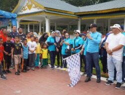 Gerak Jalan Peringati HKN Ke-58 Meriah