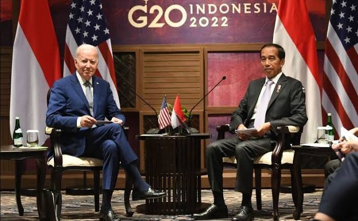 Berita Sore/ist: Presiden AS Joe Biden dan Presiden RI Joko Widodo pada pertemuan G20 di Nusa Dua, Bali Selasa (15/11/2022).
