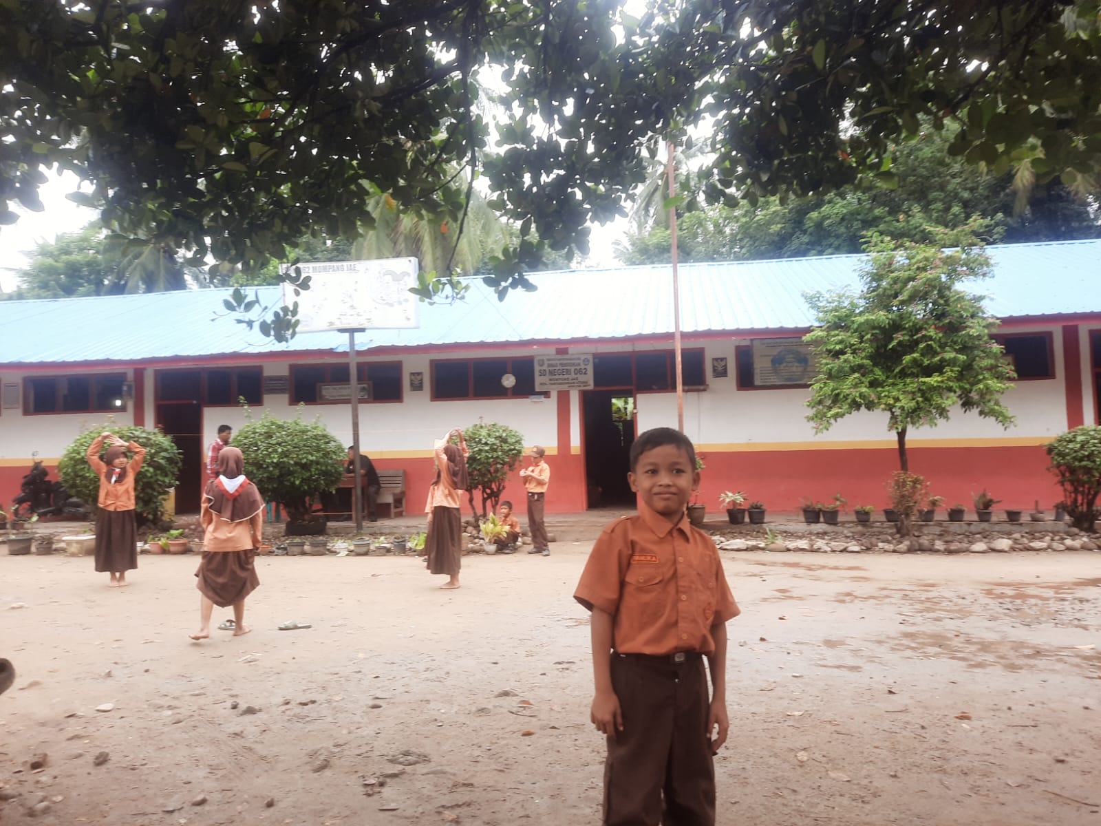 Suasana di SDN 062 Mompoang Jae, Kec. Panyabungan Utara, Kab. Madina. Berita Sore/Irham Hagabean Nasution