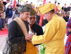 Wabub Sergai Dapat Gelar Datuk Wedana Setia Negeri