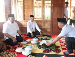 Hadiri BKMT Angkola Sangkunur, Bupati Dolly Di “Upa-Upa” Masyarakat