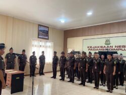 Kajari Sidempuan Lantik Kasi Pidsus Dan Kasubbag Pembinaan