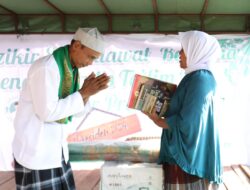 TGS Ganjar Gelar Kajian Pendidikan Jiwa dan Akhlak Bagi Jemaah Majelis Talim di Angkola Timur