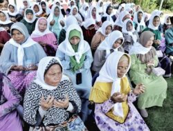 Warga Desa Pananggahan Tapteng Antusias Belajar Ilmu Menguburkan Jenazah Bersama Usbat Ganjar Sumut